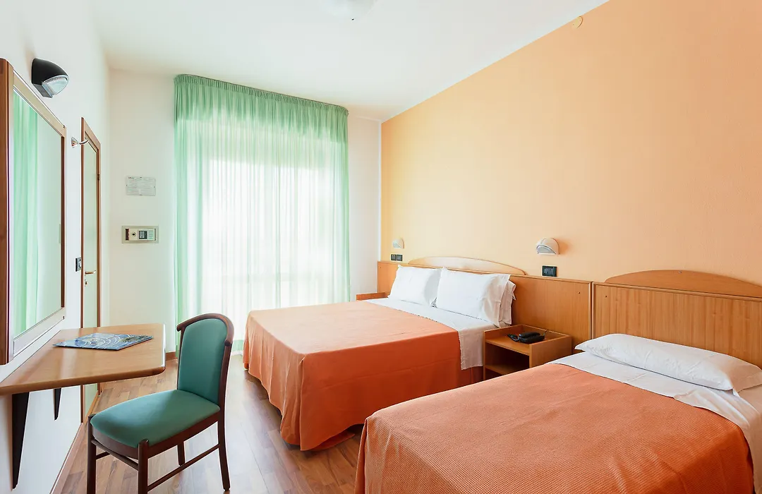 Little Hotel-1